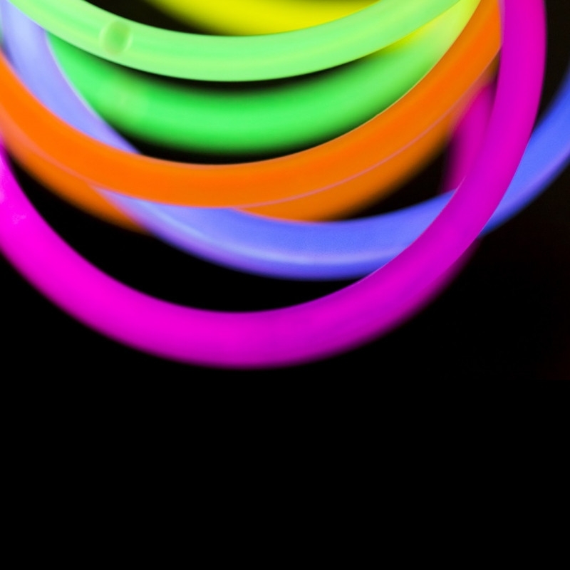 Bracelets fluo Multicolore boite de 100 unités 20 cm