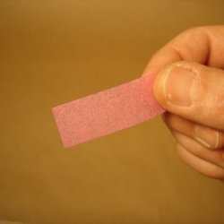 Confettis rectangulaires 2 x 5 cm ROSES